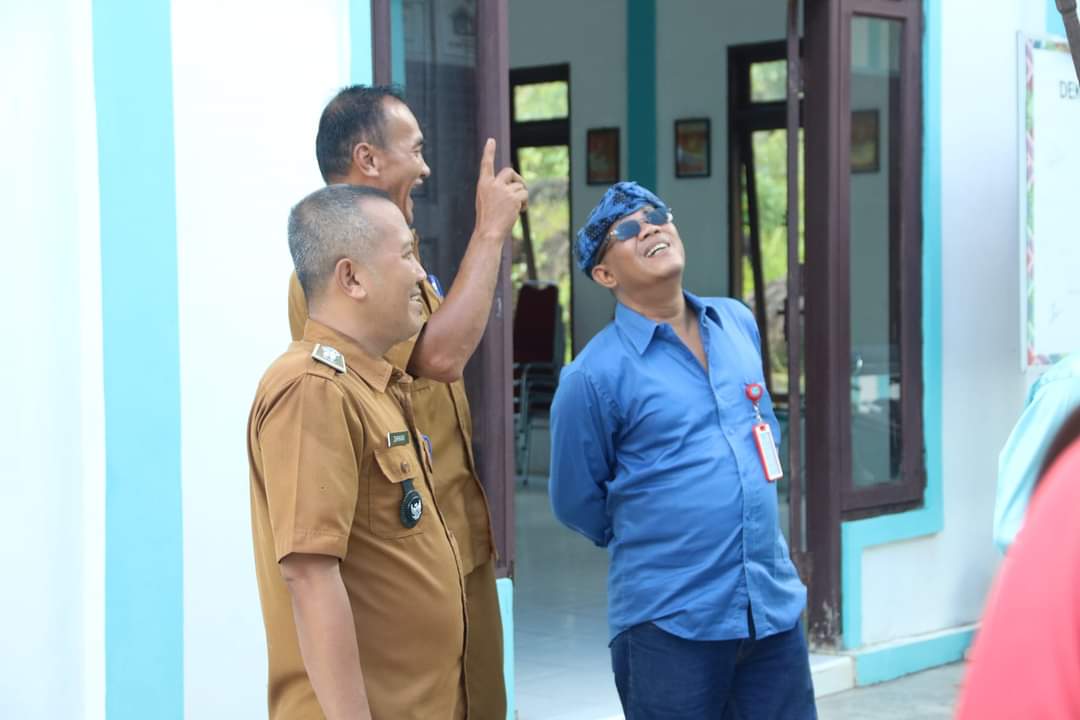 You are currently viewing Galeri photo Kunjungan Kementrian Pendidikan, Kebudayaan Reset dan teknologi. Bagian Inspektorat Jenderal di Desa Limau Manis