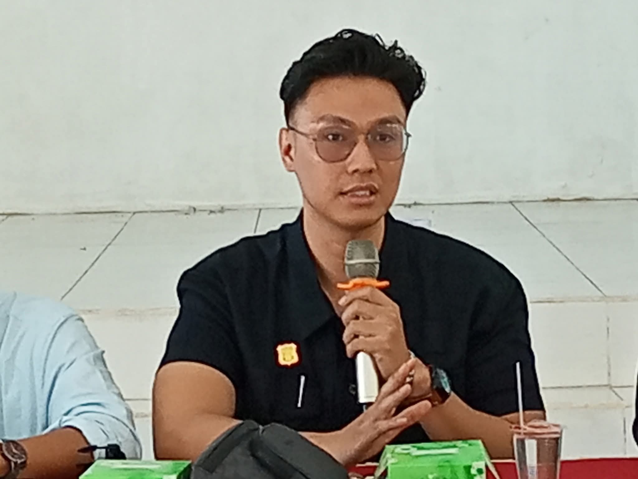 You are currently viewing KEJAKSAAN NEGERI NATUNA MELAKSANAKAN PENDAMPINGAN HUKUM PENGELOLAAN DANA DESA DI DESA LIMAU MANIS